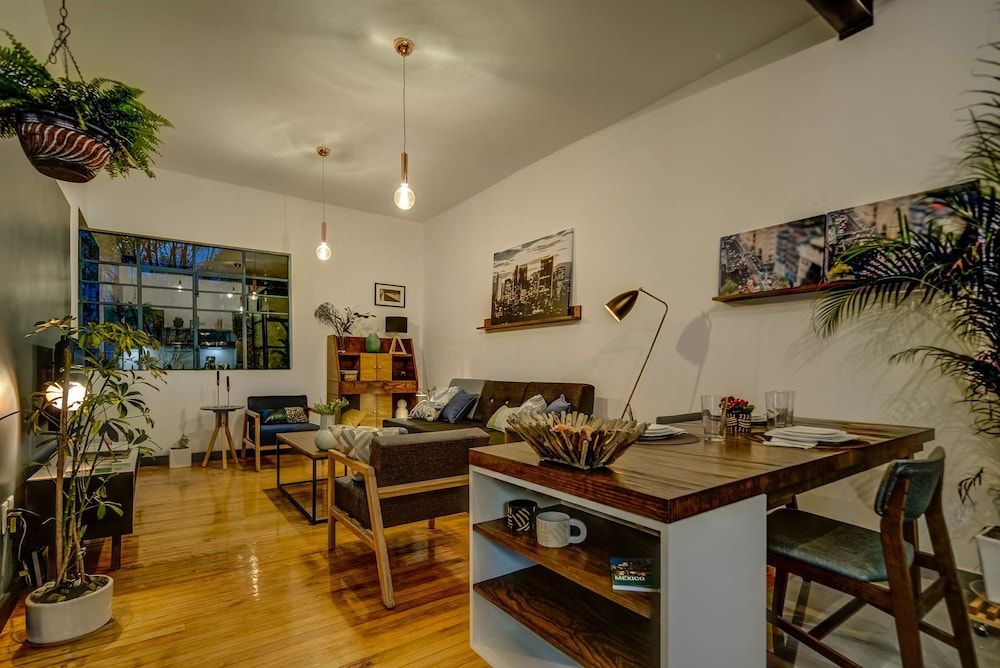 undefined Old School Apartment by Mr.W 8