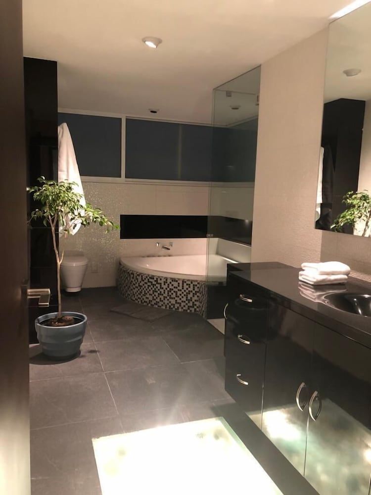 Masaryk Spacious & Modern apt w-Terrace Design Apartment 19