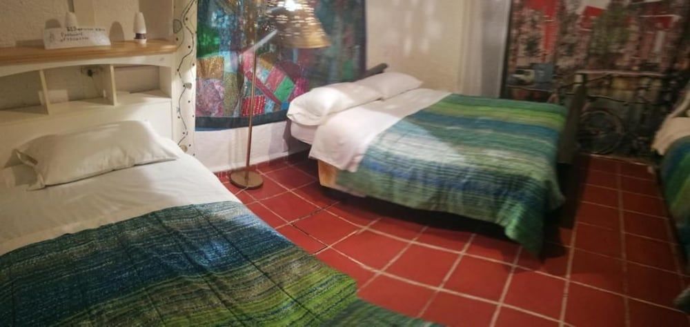 Hostel Mexico DF Airport Family Quadruple Room 3