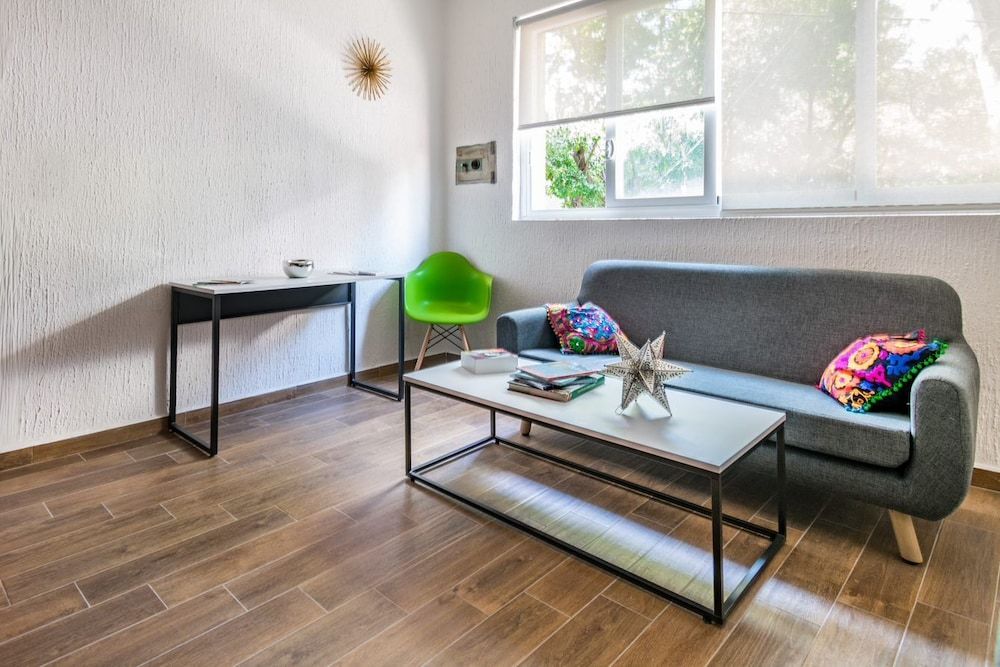 undefined JUUB Colonia Roma at your doorstep. 8