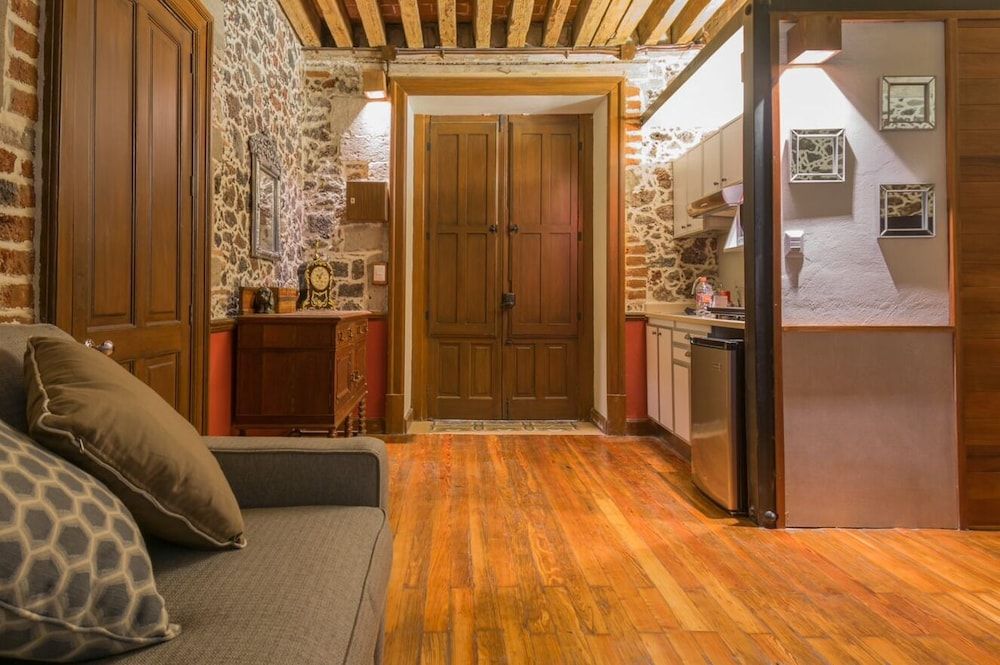 CASA SAUTO Wonderful Vintage Luxury Suite Apartment 14