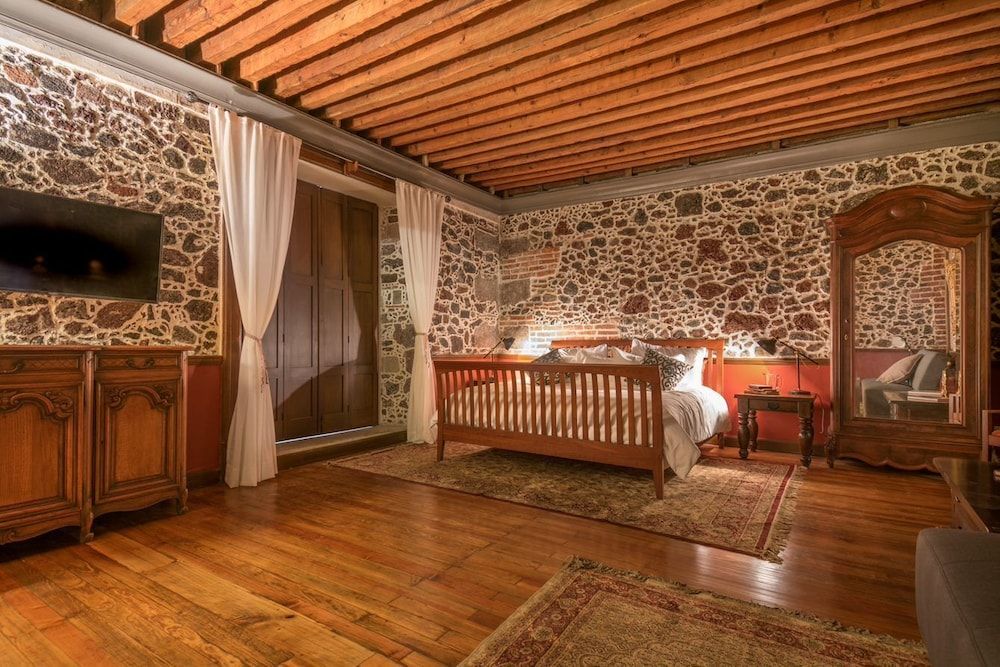 undefined CASA SAUTO Wonderful Vintage Luxury Suite 9