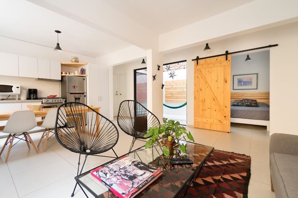 JUUB Traditional Condesa Experience Apartment 16