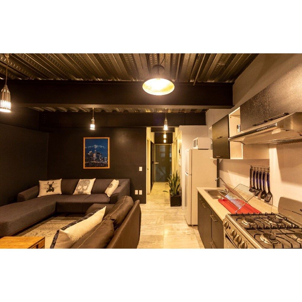 undefined Destination Polanco @Arquímides 6