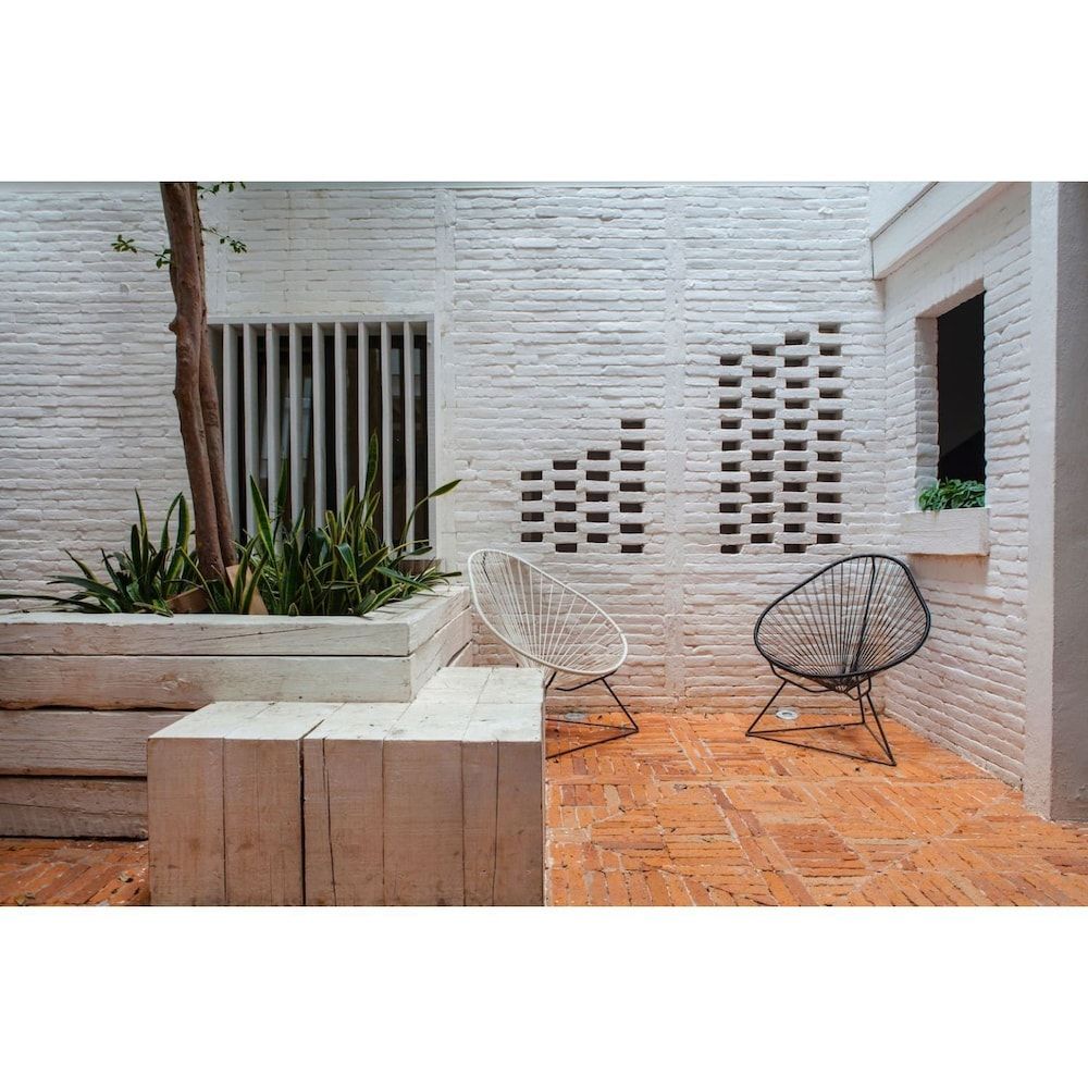 undefined Master Loft in Historic Downtown 9