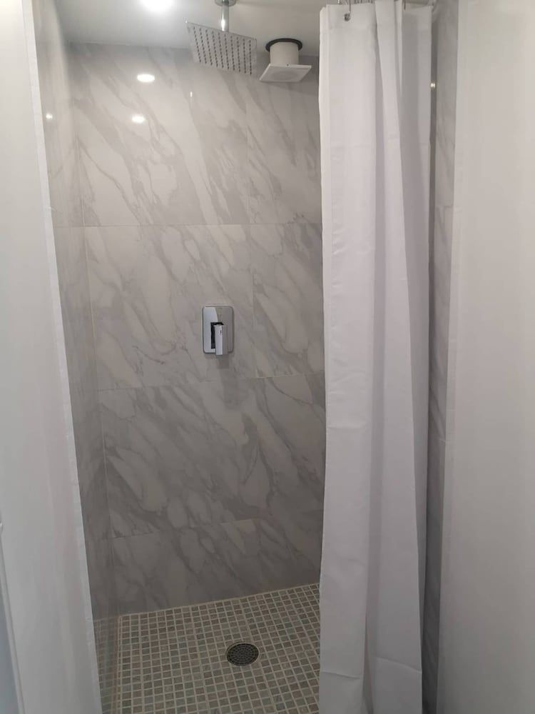 undefined Room-private Room With Tv Polanco 6