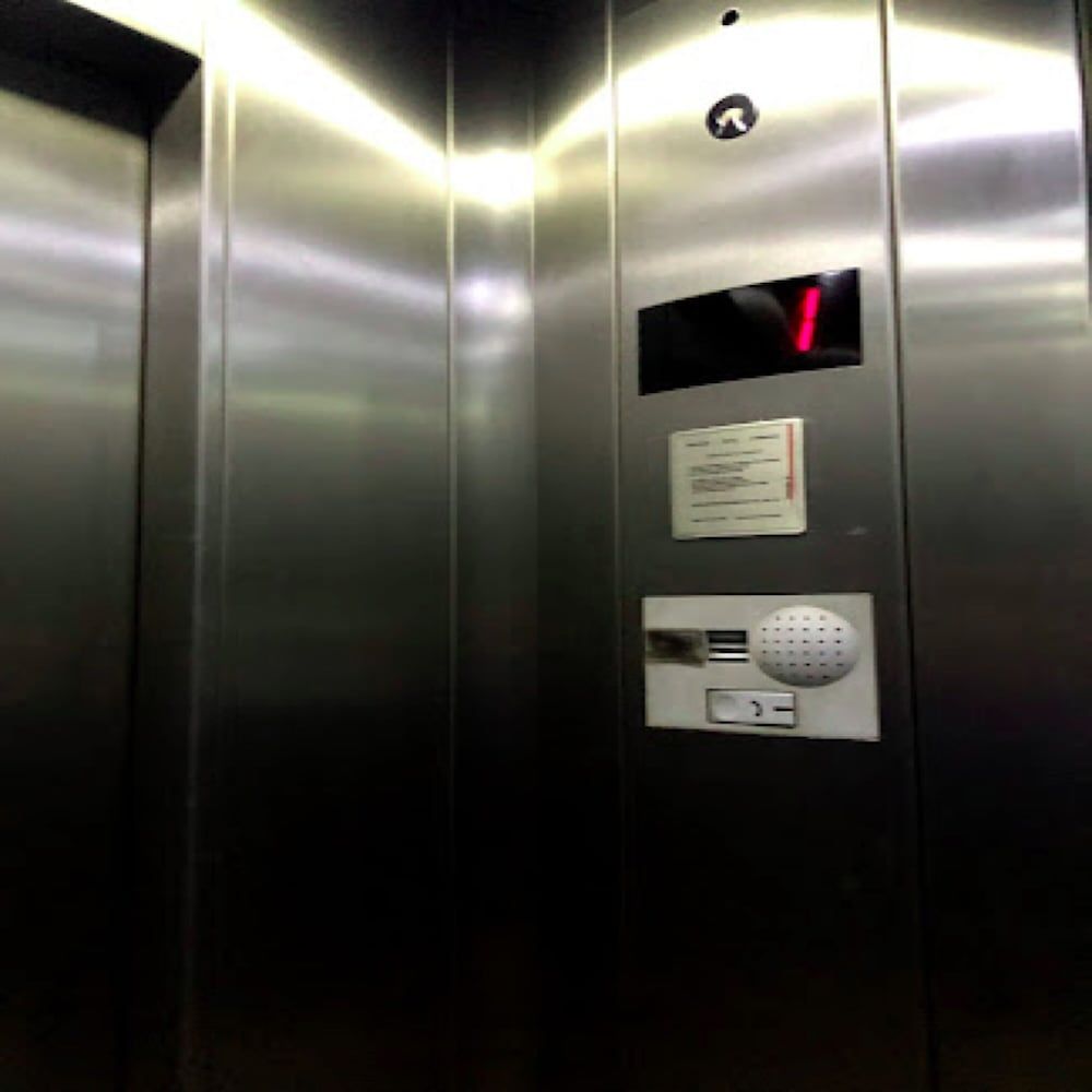 undefined HM Hotel y Suites Plaza 10