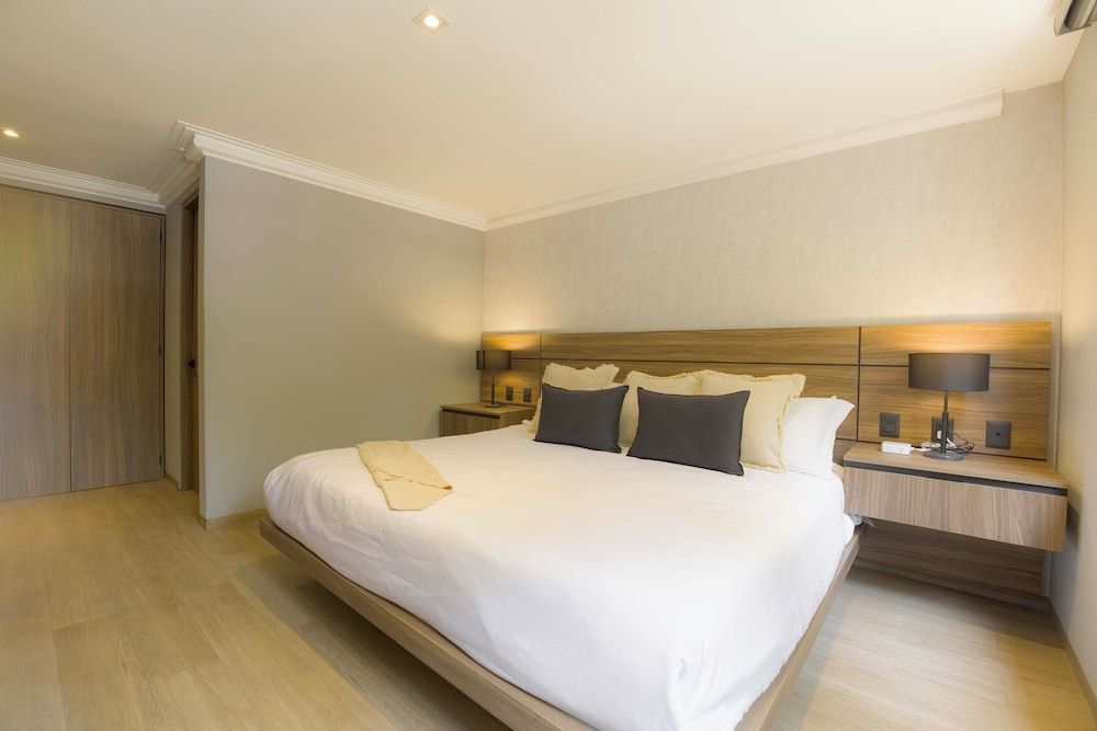 undefined Capitalia Living - Apartments - J Verne 10