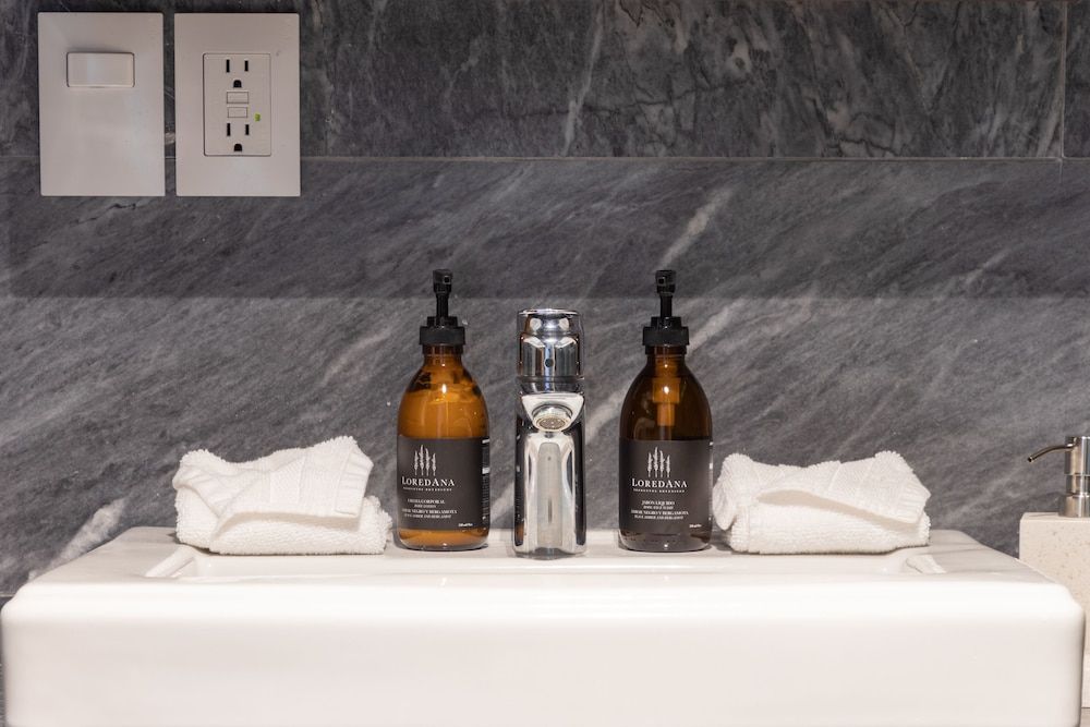 Capitalia Moliere Masaryk Superior Apartment, 3 Bedrooms, Balcony 13