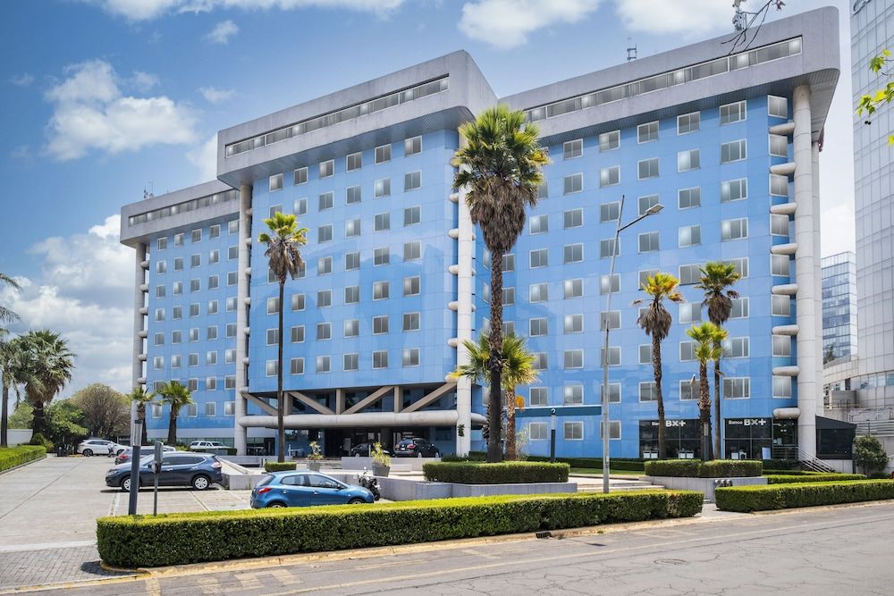 undefined Dominion Santa Fe