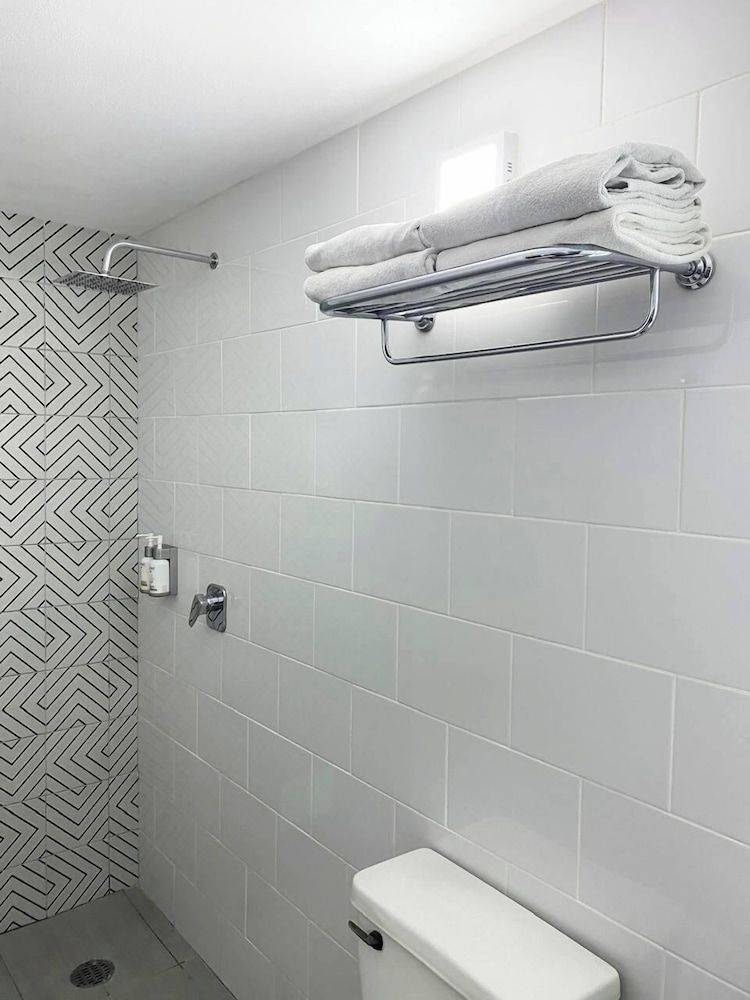 Hotel Unico Standard Room, 1 Queen Bed 4