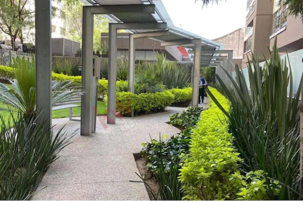 undefined Vive Grand by Kukun