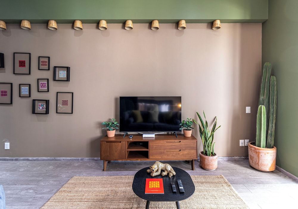 Magenta by Kukun Design Apartment 26