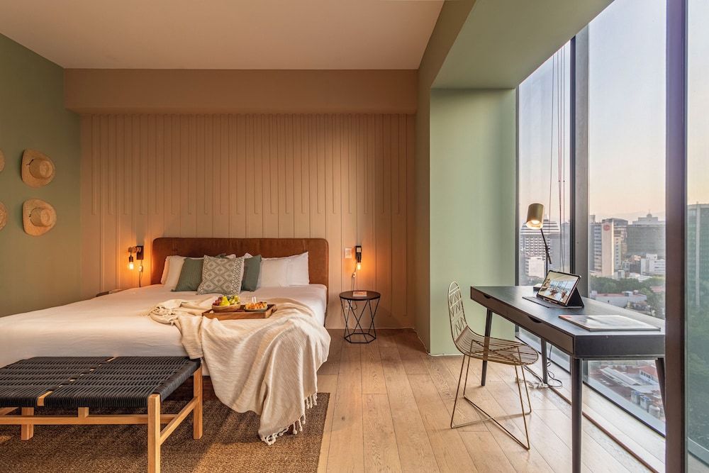 Magenta by Kukun Design Apartment 8