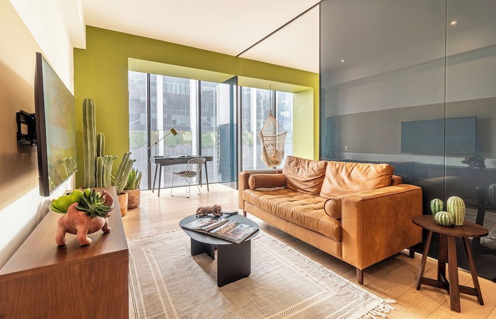 Magenta by Kukun Design Apartment 21