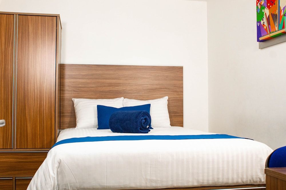 undefined La Casa Azul 9