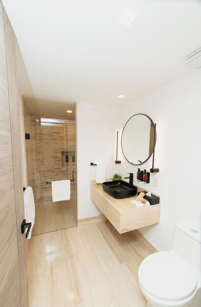 Hotel Elements by Marquis Deluxe Double Room 7