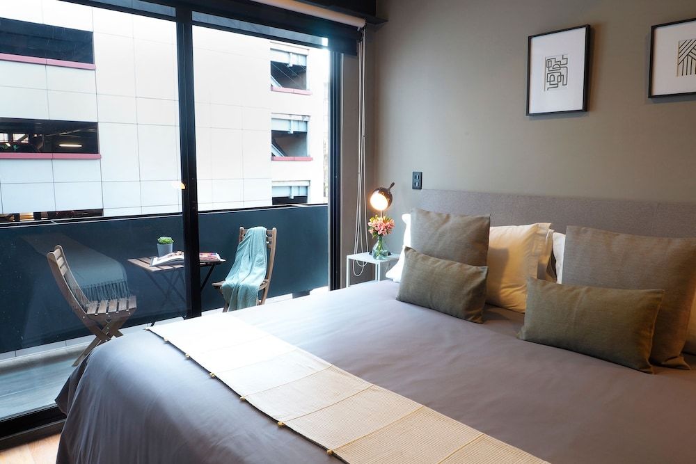 undefined Duplex Rojo By The Local Way 2