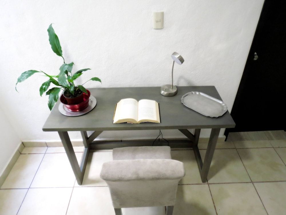 Cozy And Pleasant House Apartment, 2 Bedrooms, Accessible, Smoking 17