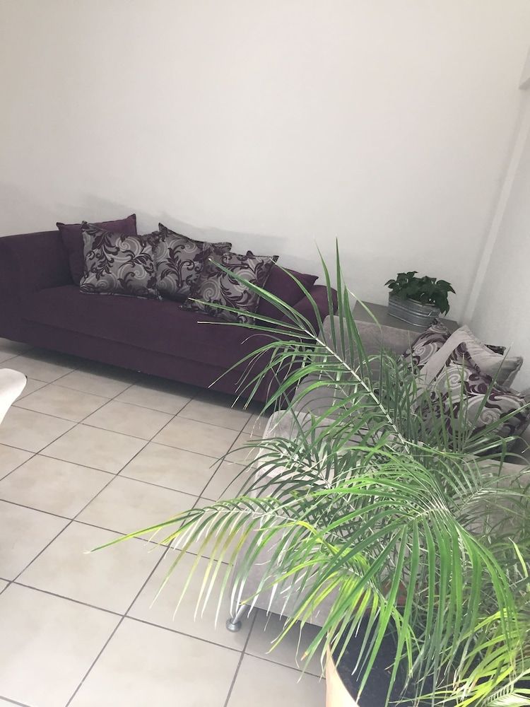 Cozy And Pleasant House Apartment, 2 Bedrooms, Accessible, Smoking 9