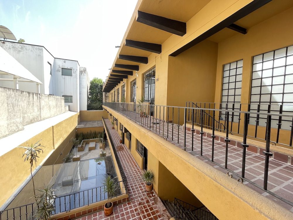 undefined Colmena Centro 4