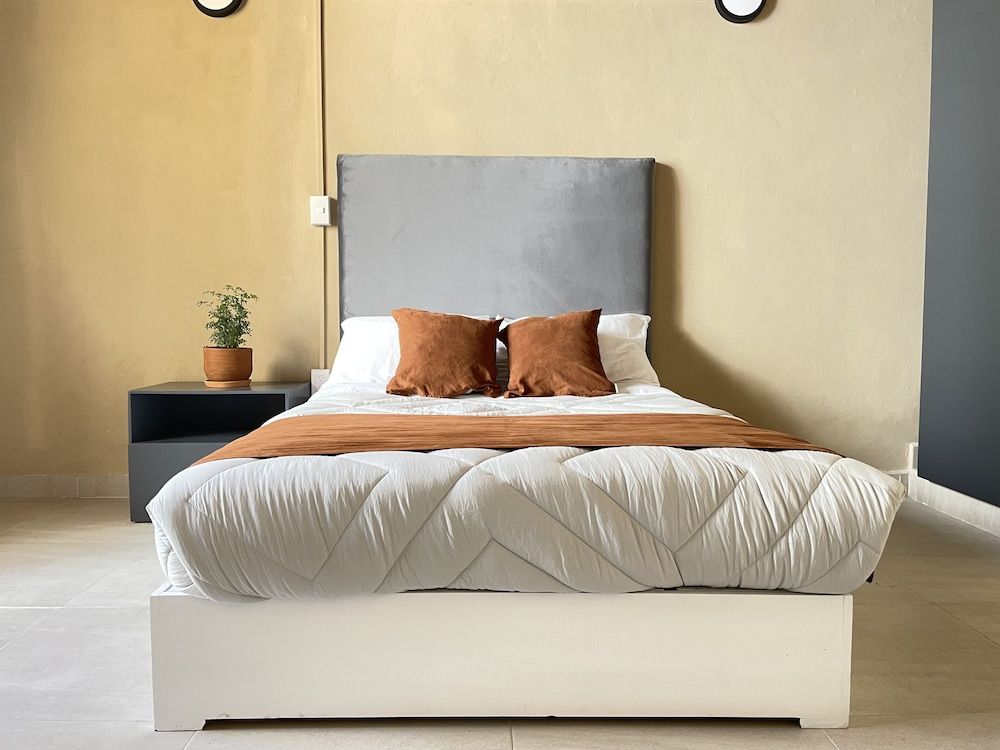 Colmena Centro Double Room 2