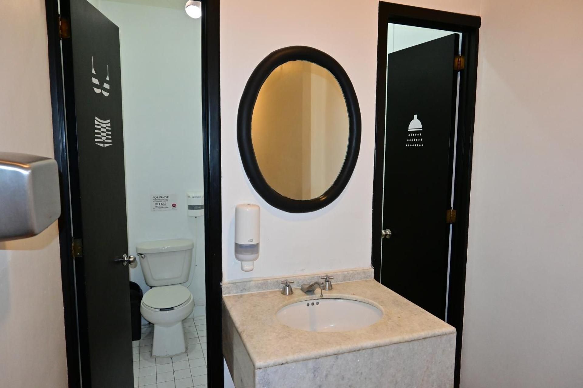 undefined Hostel Mundo Joven 10