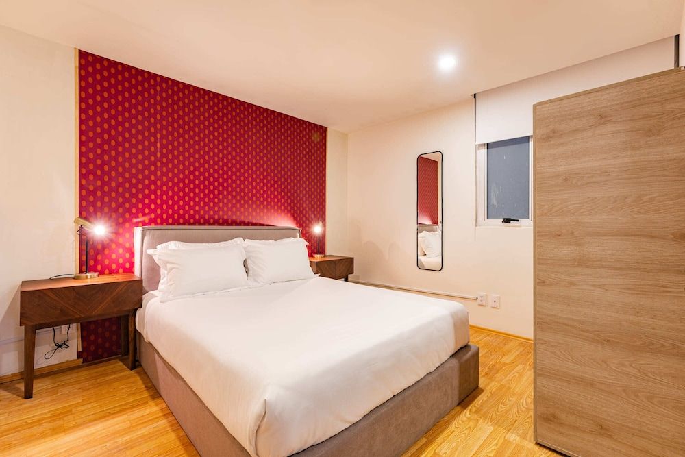 Comfort Apartment, City View