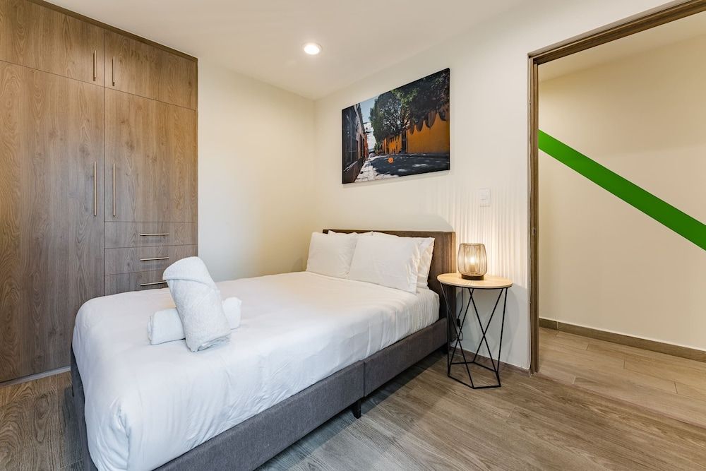 Roma Sur Apartments by VH