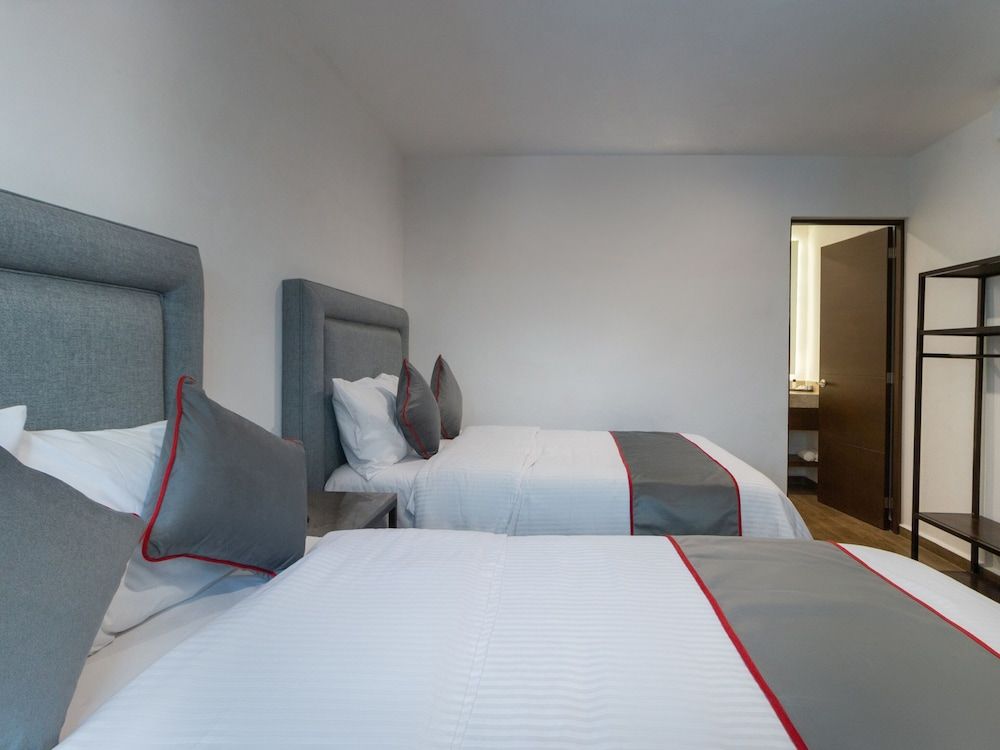 Fraga Hotel Boutique Standard Room, 2 Double Beds 3