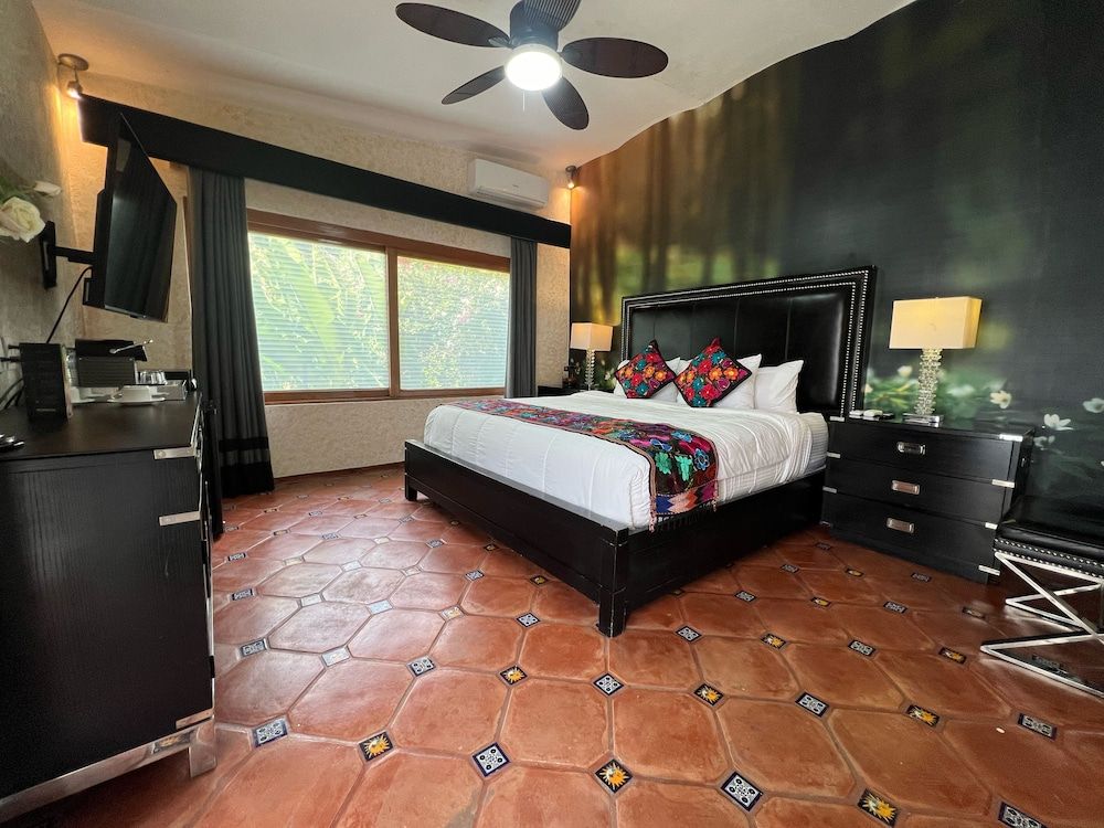 Hacienda del Lago Boutique Hotel Room