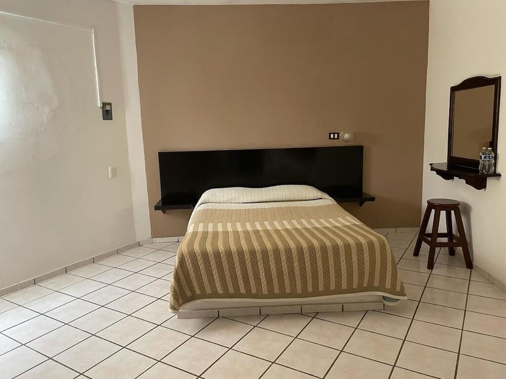 Standard Room, 2 Double Beds