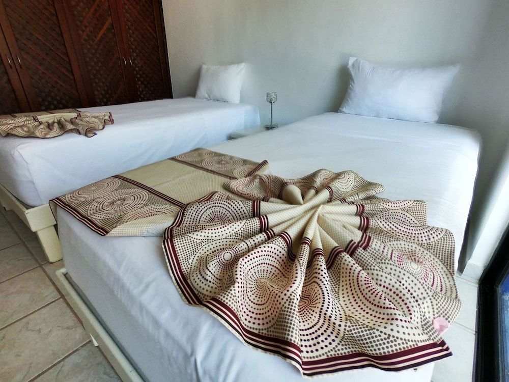 Vida Playa Suites Two Bedroom Apartment 6