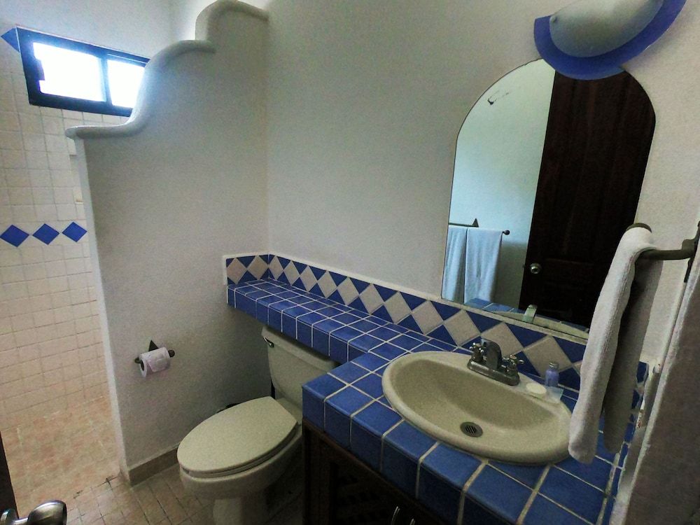 Vida Playa Suites One Bedroom Apartment 17