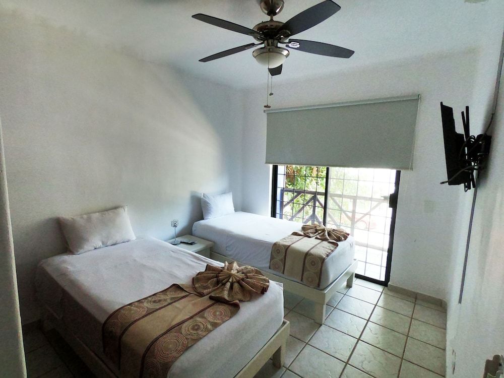 Vida Playa Suites Two Bedroom Apartment 5