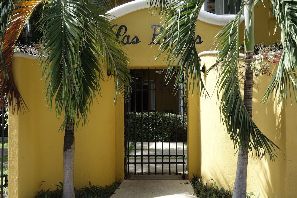 undefined Las Palmas Condominio 8