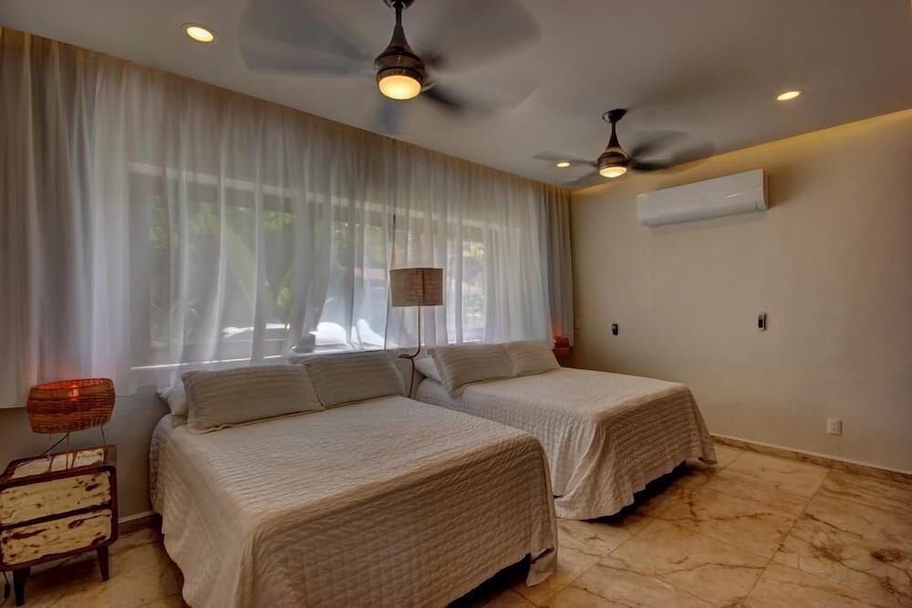 Villa, Multiple Beds, Beach View (Steps to Best Beach VILLA UNICA 6Bedr)