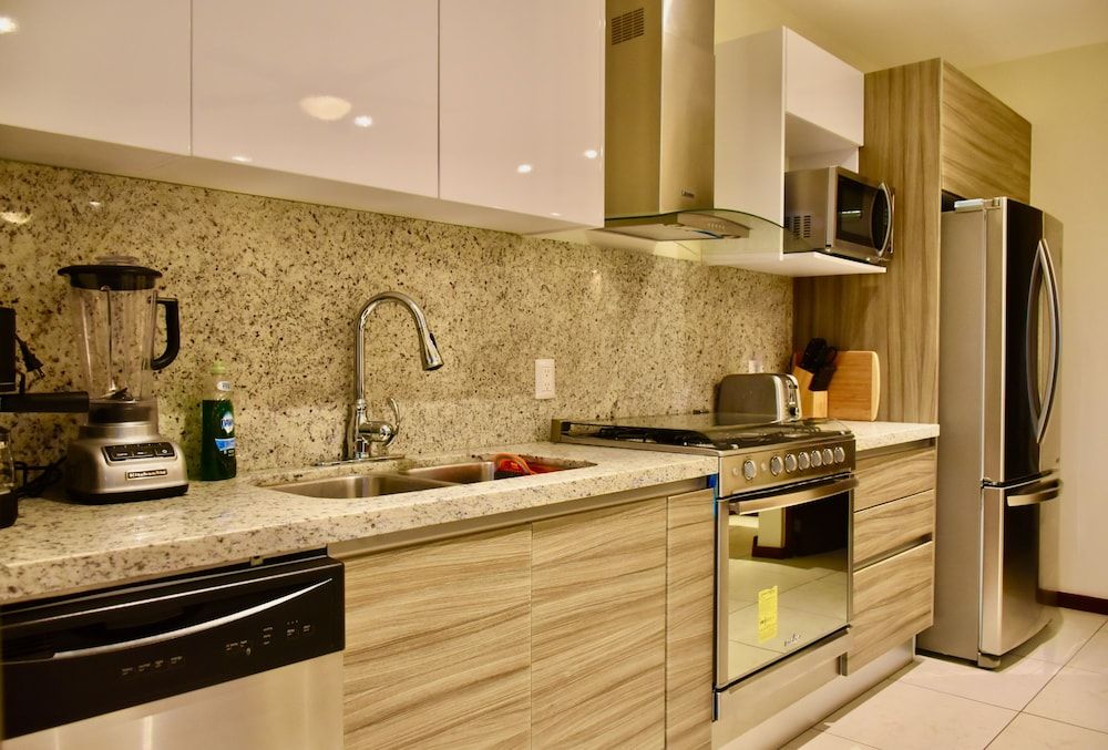 El Cielo by Casago Family Apartment 15