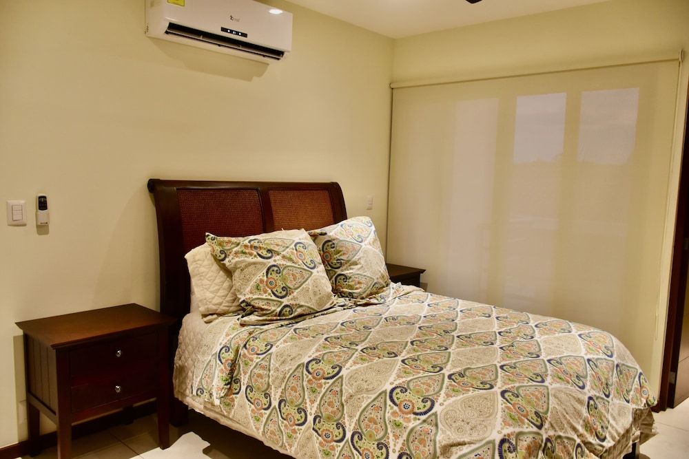 El Cielo by Casago Family Apartment 10