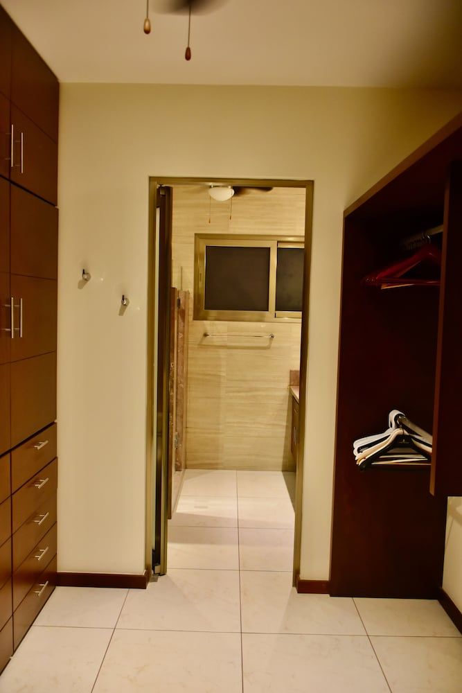 El Cielo by Casago Family Apartment 8