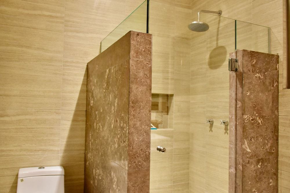 El Cielo by Casago Family Apartment 38