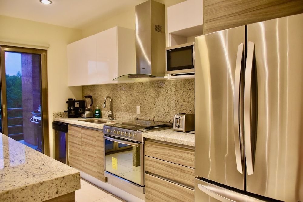 El Cielo by Casago Family Apartment 16