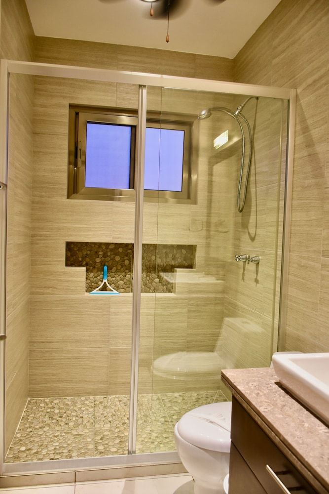 El Cielo by Casago Family Apartment 34