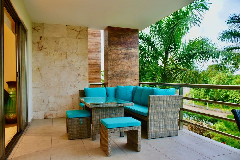 El Cielo by Casago Family Apartment 29