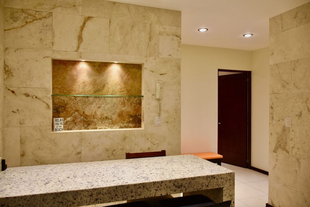 El Cielo by Casago Family Apartment 40