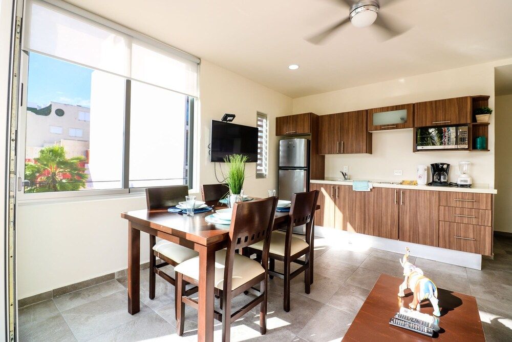 undefined The Furlough Fur301 9