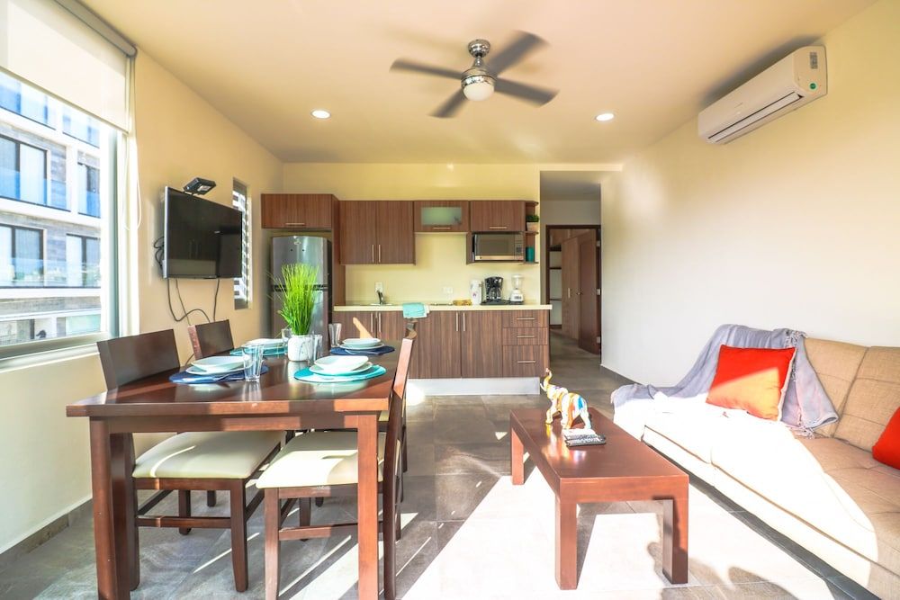 undefined The Furlough Fur301 10