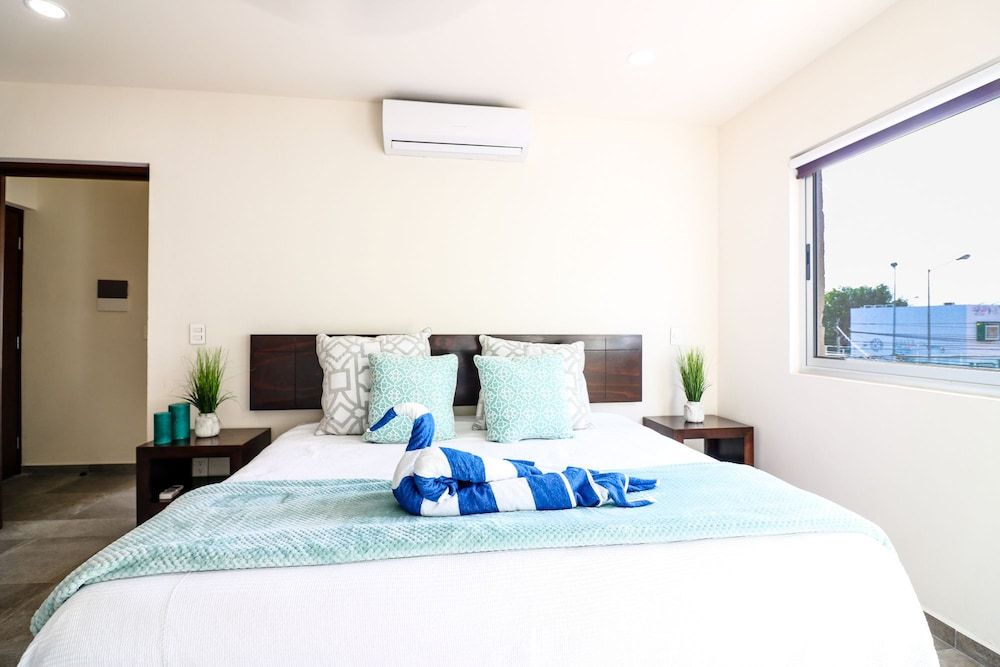 undefined The Furlough Fur301 6