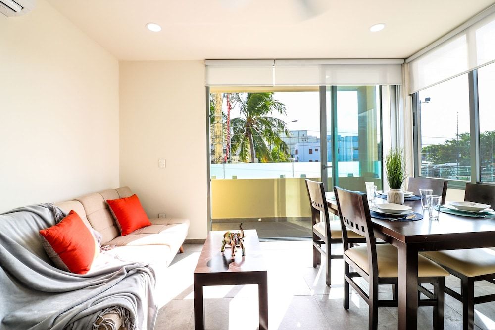 The Furlough Fur201 Apartment 13