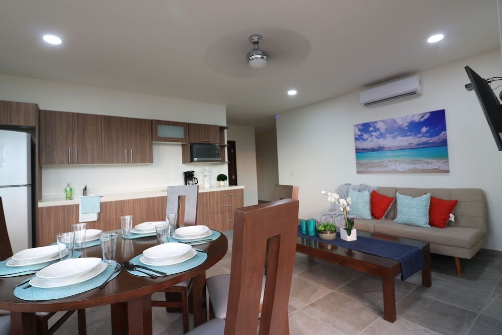 undefined The Furlough Fur402 3